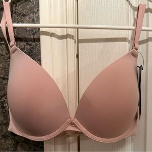 Calvin Klein Elegant Blush Pink Women's Bra